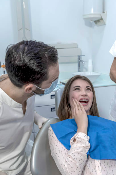 Best Broken or Cracked Tooth Emergency Dentist in Mount Olive, NC